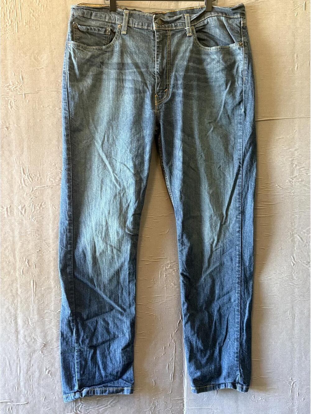 Levis 514 Straight Fit Jeans Mens W38 L32⁠